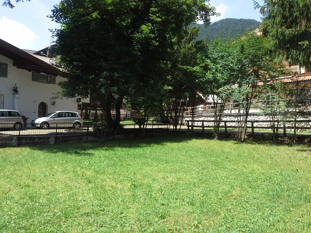 Appartamento Niki Campitello Campitello di Fassa Room photo