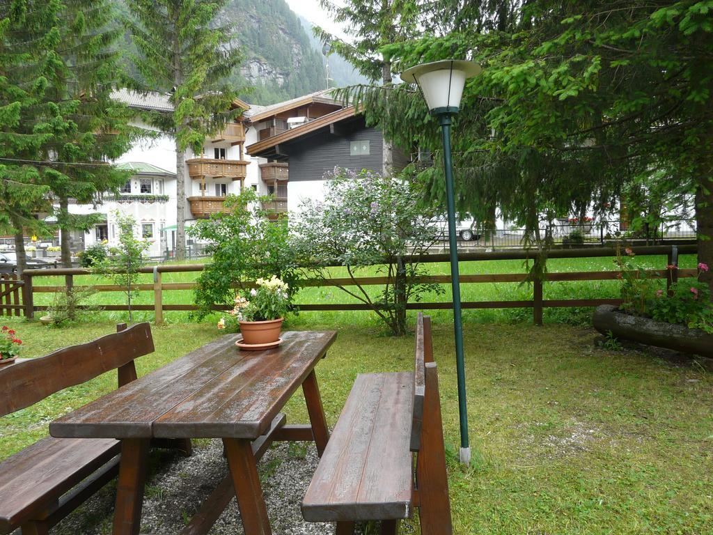 Appartamento Niki Campitello Campitello di Fassa Exterior photo