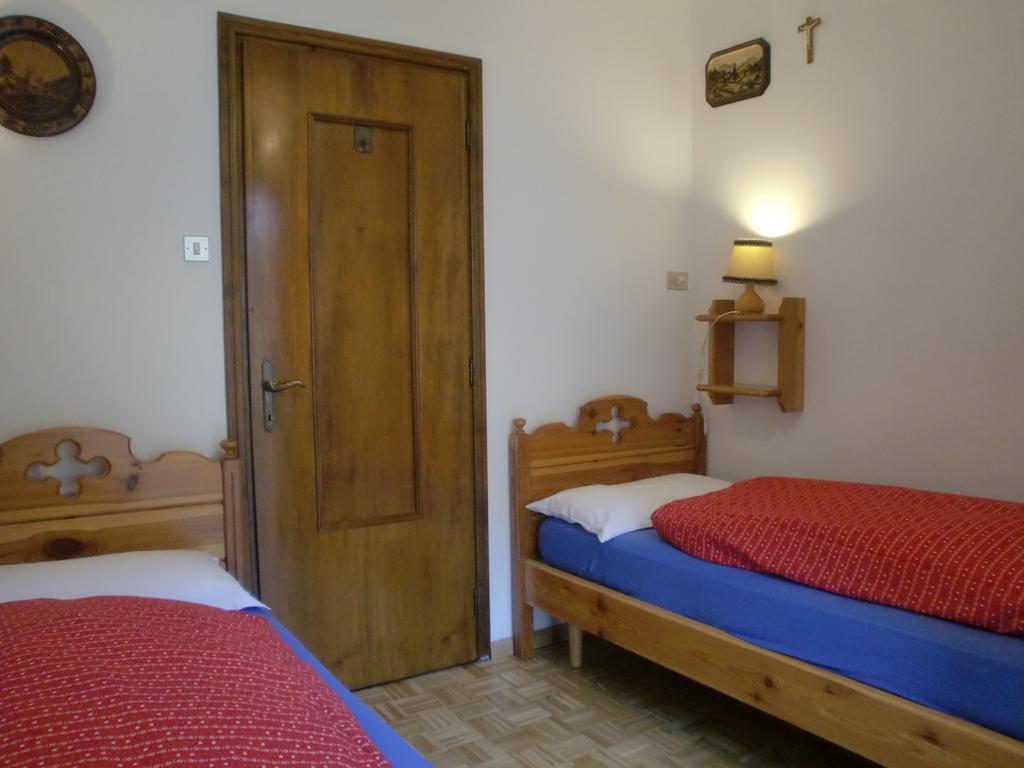 Appartamento Niki Campitello Campitello di Fassa Exterior photo